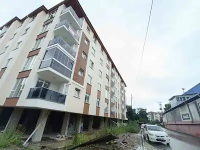 RE/MAX NADİR’DEN AKSU MAHALLESİ’NDE SIFIR 2+1 KİRALIK DAİRE