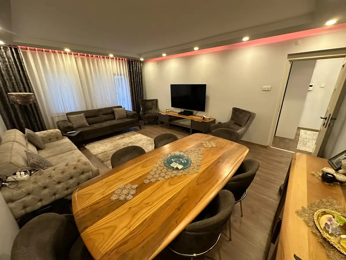 BATIKENT ERGAZİ MAHALLESİ AKÇAKENT SİTESİNDE KİRALIK DAİRE
