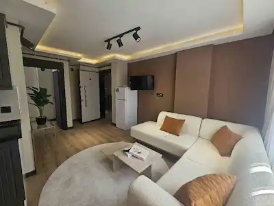 KÖRFEZDE ULTRA LÜX KULLANIŞLI MODERN 1+1 DAİRE