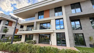ZEKERİYAKÖY BATIYAKASI KÖY EVLERİ’NDE SIFIR 2+1 | BALKONLU | DOĞU CEPHE | GİRİŞ KAT