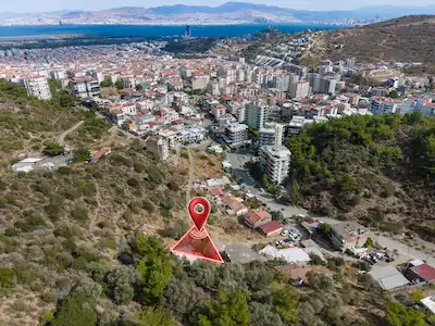 BALÇOVA TELEFERİK'TE DENİZ MANZARALI 166 M² ARSA
