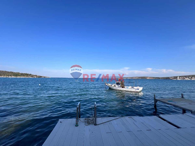 URLA BALIKLIOVA'DA DENİZE 0, ÖZEL İSKELELİ LÜKS 1+1