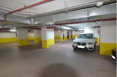ÜMRANİYE MEHMETAKİF MAH BUTİK SİTEDE KAPALI OTOPARKLI 2+1