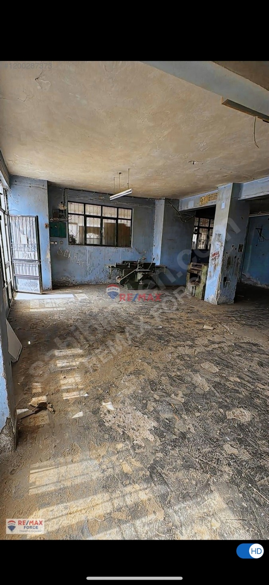 HÜDAİ ORAL CADDESİNDE SIFIR BASAMAK İŞ YERİ