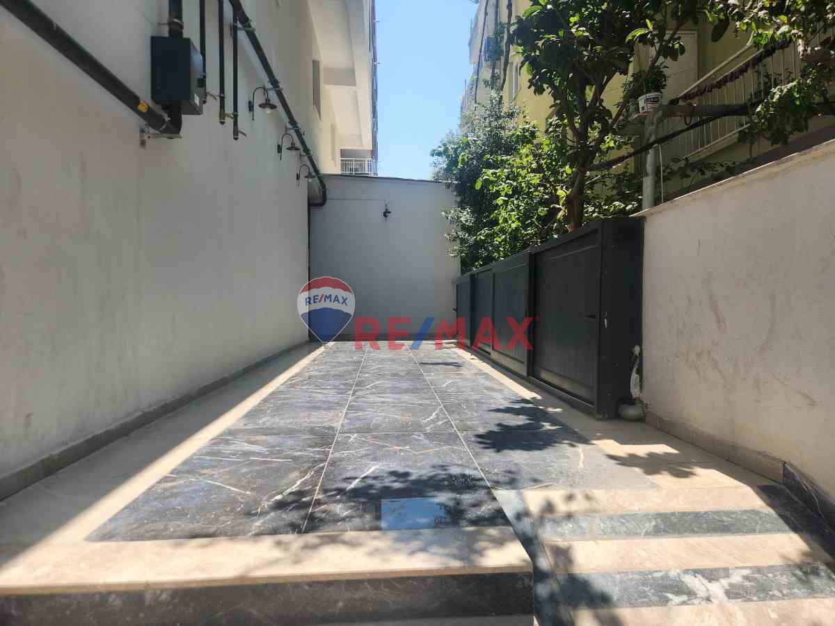 SIFIR 2+1 ARA KAT AÇIK MUTFAKLI MERKEZİ KONUMDA