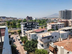 SIFIR 2+1 ARA KAT AÇIK MUTFAKLI MERKEZİ KONUMDA