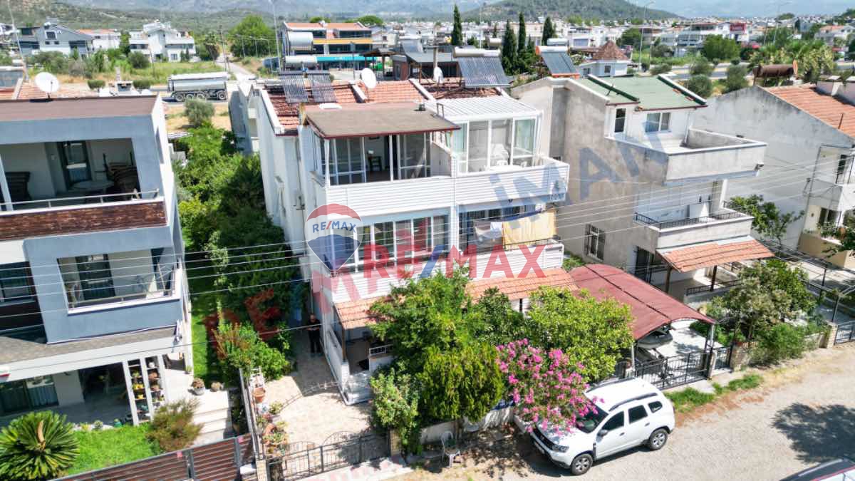 GÜRE  CUMHURIYET MAH. SATILIK DENİZE ÇOK YAKIN 4+1 TRIPLEKS VİLLA