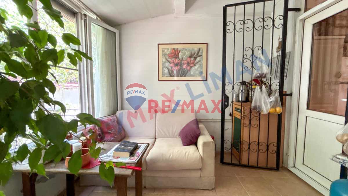 GÜRE  CUMHURIYET MAH. SATILIK DENİZE ÇOK YAKIN 4+1 TRIPLEKS VİLLA