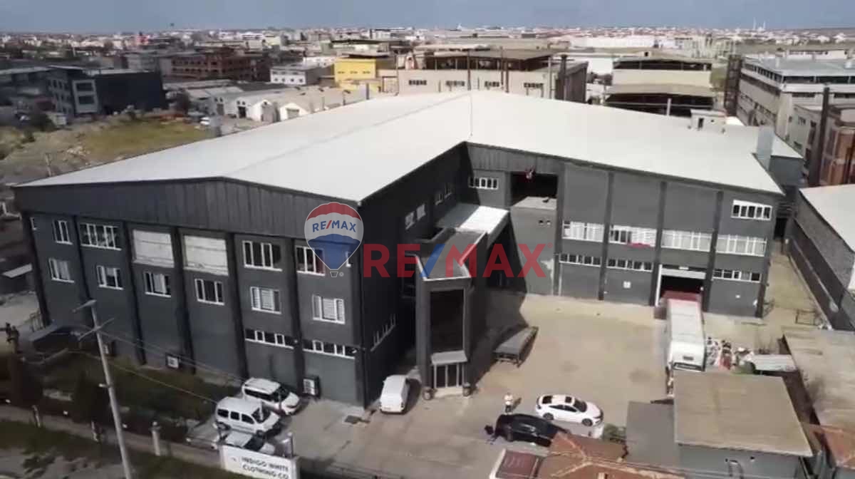 SATILIK – AĞIR SANAYİYE UYGUN İSKANLI TAM TEÇHİZATLI FABRİKA