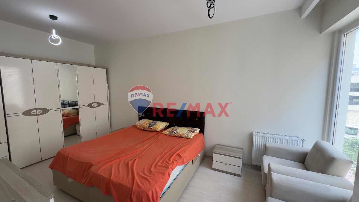 ESENYURT GÖKEVLER MAHALLESIN'DE EŞYALI KIRALIK 1+1 DAIRE