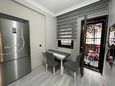 ACİL ÖZDEBİRLİK SİTESİNDE YATIRIMLIK 4 KATLI MÜSTAKİL VİLLA