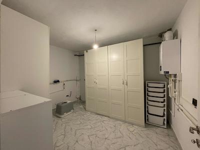 ACİL ÖZDEBİRLİK SİTESİNDE YATIRIMLIK 4 KATLI MÜSTAKİL VİLLA