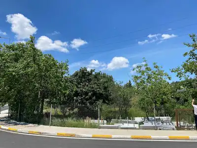 PENDİK YAYALAR METRO DURAĞINA YAKIN SATILIK ARAZİ