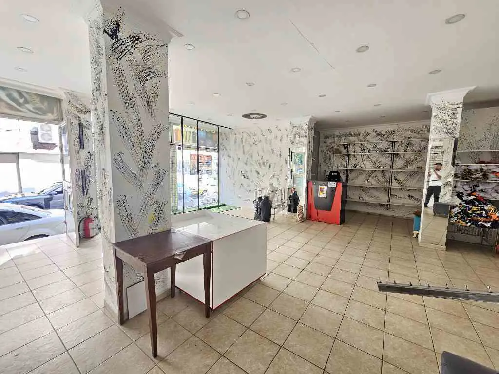 Property image 8