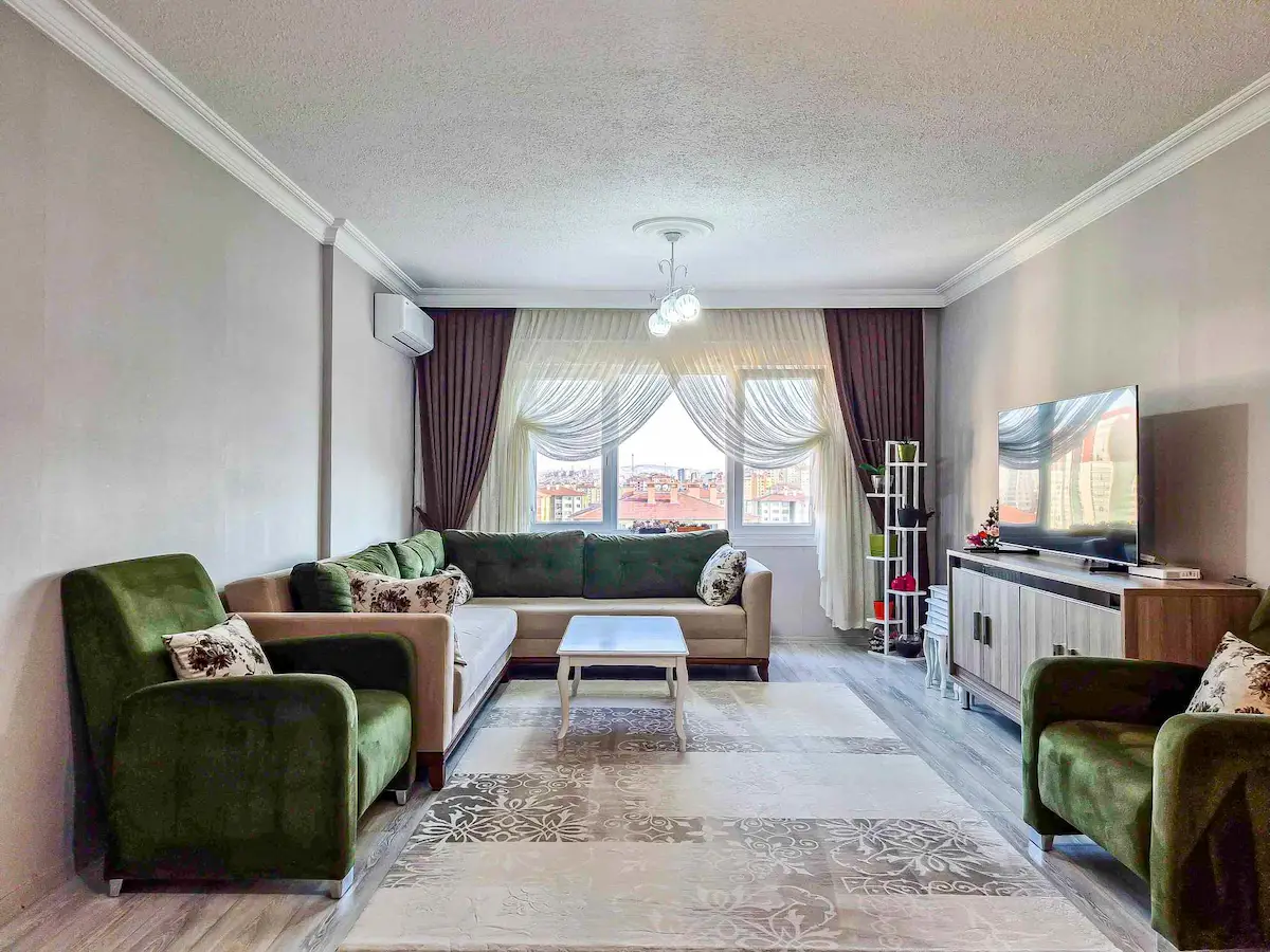 EMRE KOÇ REMAX - GÖKSU MH. ÖZEL DIZAYN SATILIK 2+1 LÜKS DAIRE