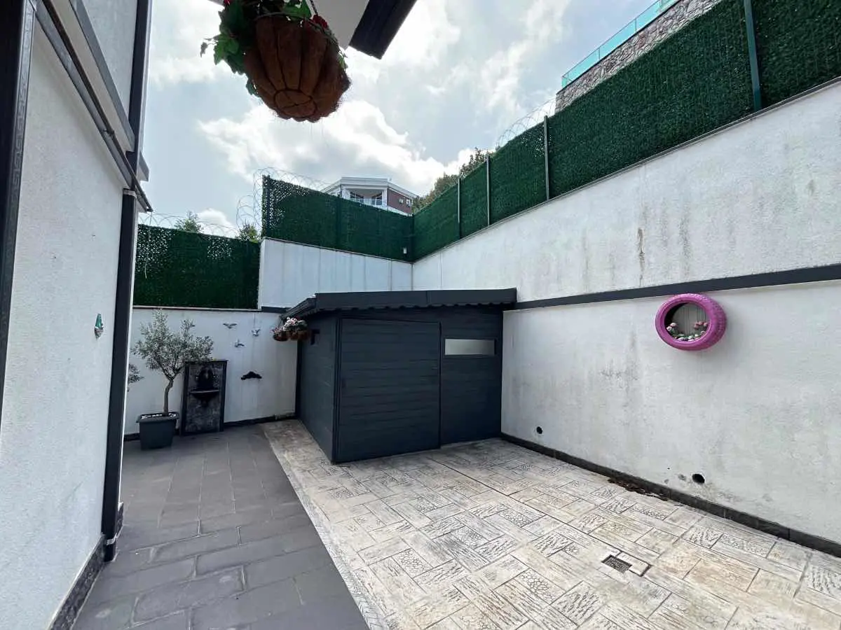 Property image 30