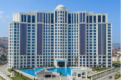DELUXIA PALACE ATAŞEHİR HAVUZ CEPHE KİRALIK OFİS 1+0