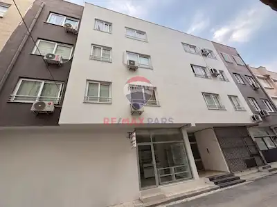 REMAX PARS’TAN CUMHURİYET’TE D400 E 20 MT EŞYALI SATILIK 1+1