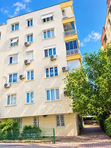 ANTALYA MURATPAŞA YILDIZ MAHALLESİ 3+1 SATILIK DAİRE