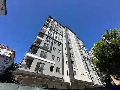 ÇEKMEKÖY TAŞDELEN'DE KIRALIK 3+1 EBEVEYN BANYOLU SIFIR DAIRE