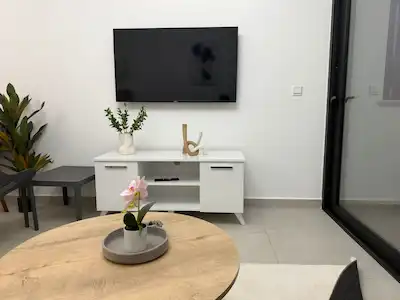 GİRNE ESENTEPE MERKEZ’DE SIFIR 1+0 | BALKONLU | DOĞU CEPHE | BOŞ KİRALIK DAİRE