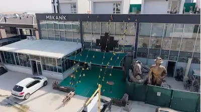 BAĞLICA KIZILELMA CADDESİ ÜZERINDE 3 KATLI SATILIK DÜKKAN