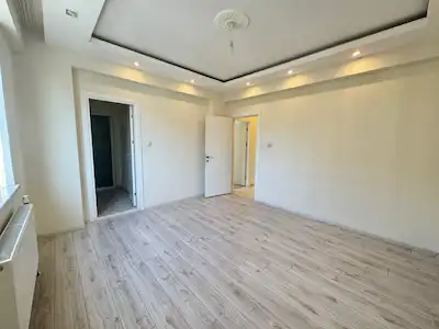 ONİKİŞUBAT’TA 2025 YAPIMI SIFIR 5+1 | 230 M² BRÜT | BALKONLU | 2 BANYO 3 WC