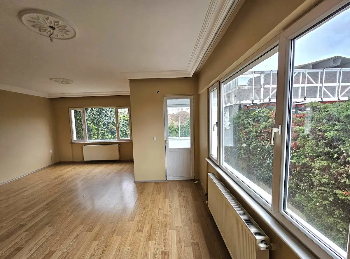 ÇEKMEKÖY PARADISE CITY DE 3+1 KIRALIK  DAIRE