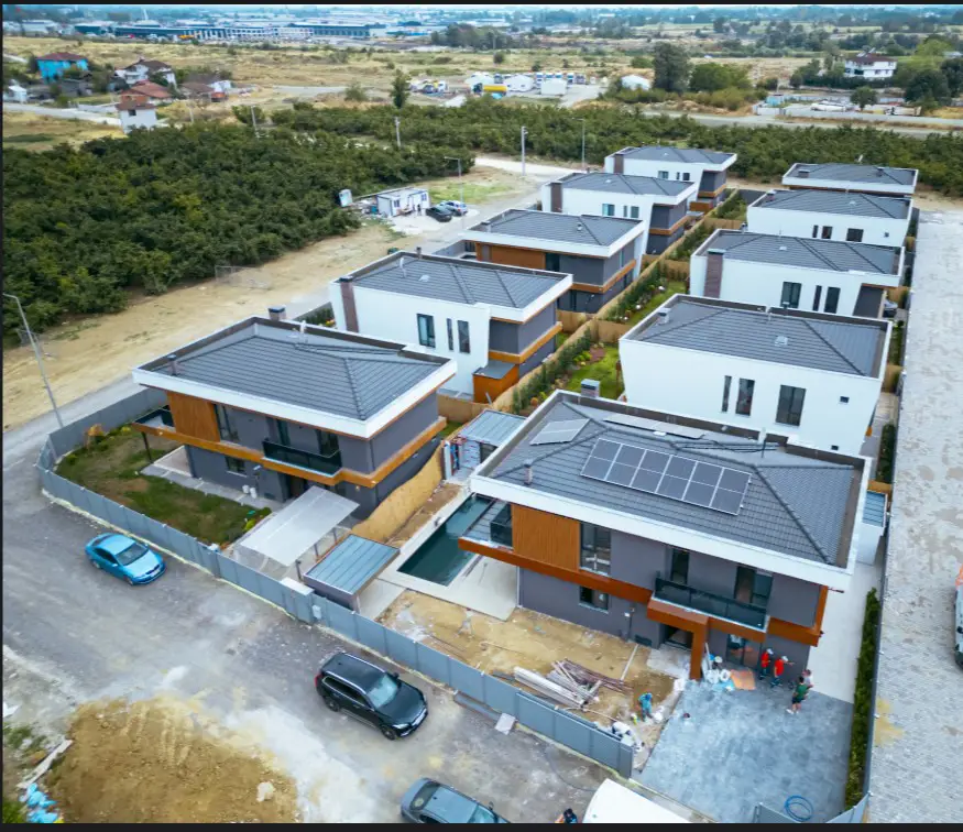 REMAX DIADAN DÜZCE AKINLAR ZÜMRÜT KONAKLARI SATILIK VİLLA