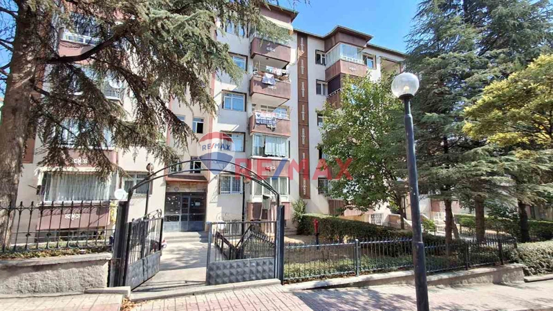 YENİMAHALLE 200 EVLER SİTESİ'NDE 3+1 EŞYALI KİRALIK DAİRE