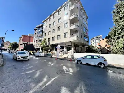 KARTAL ESENTEPE'DE SATILIK KÖŞE BAŞI DÜKKAN 55 M² KREDIYE UYGUN