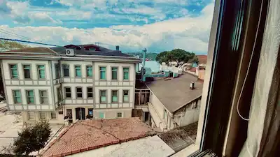 REMAXASHİLL, BEYLERBEYİ SAHİL,EŞYALI,DENİZ MANZARALI 2+1 DAİRE