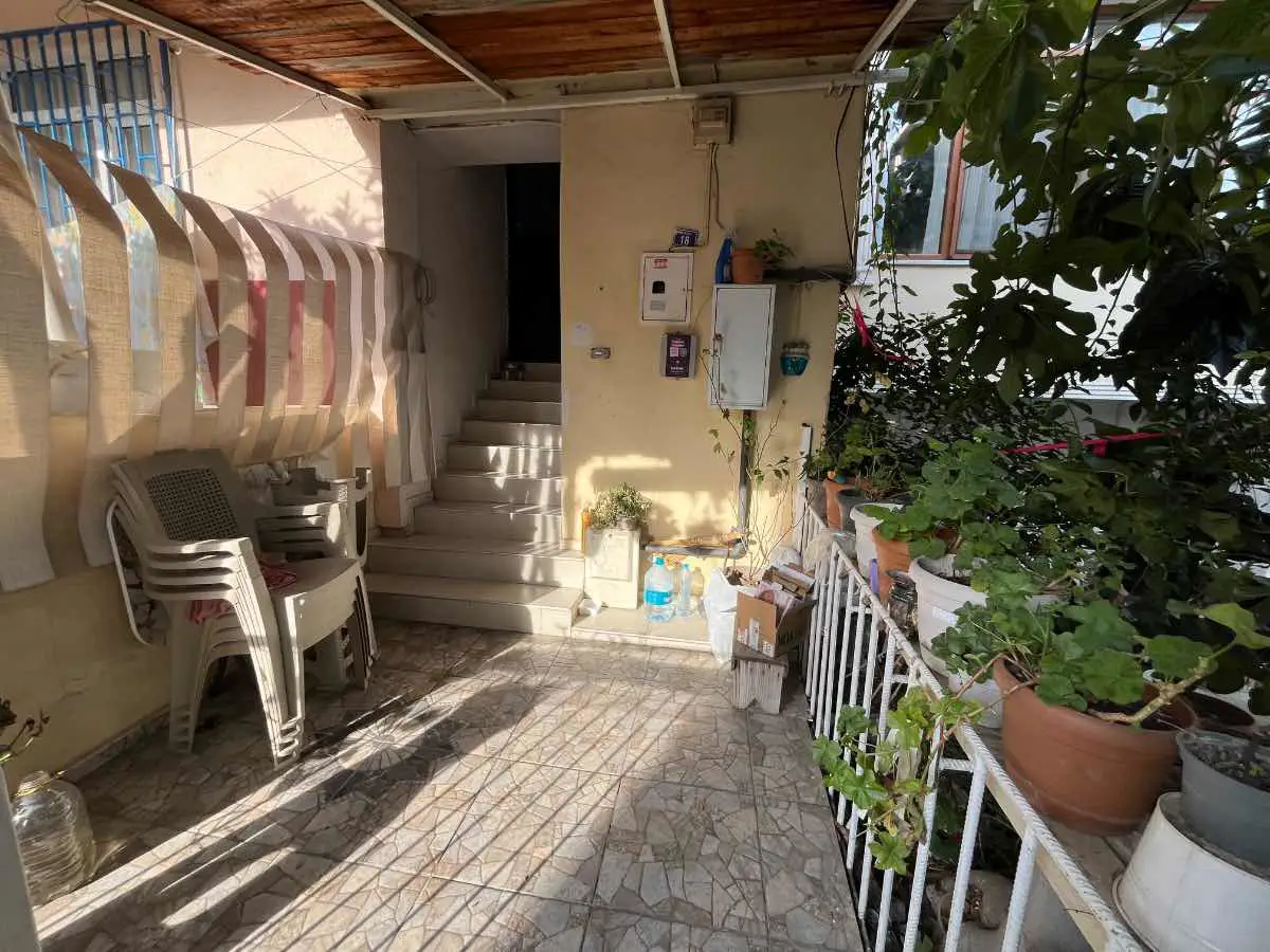 GEBZE MİMAR SİNAN MAH. KOMPLE SATILIK 3 KATLI BİNA