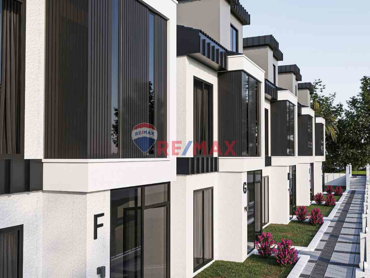 PROJEDEN 6+1 UYGUN FİYAT TAKSİT TAKAS İMKAN SATILIK 270 M2 VİLLA