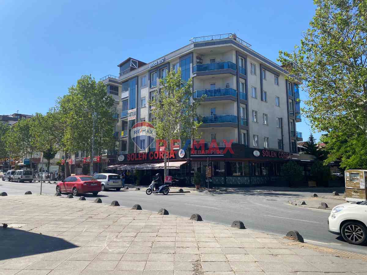CADDE ÜZERİNDE  SATILIK 4+1 DUBLEX DAİRE ATATÜRK MAH / SANCAKTEPE