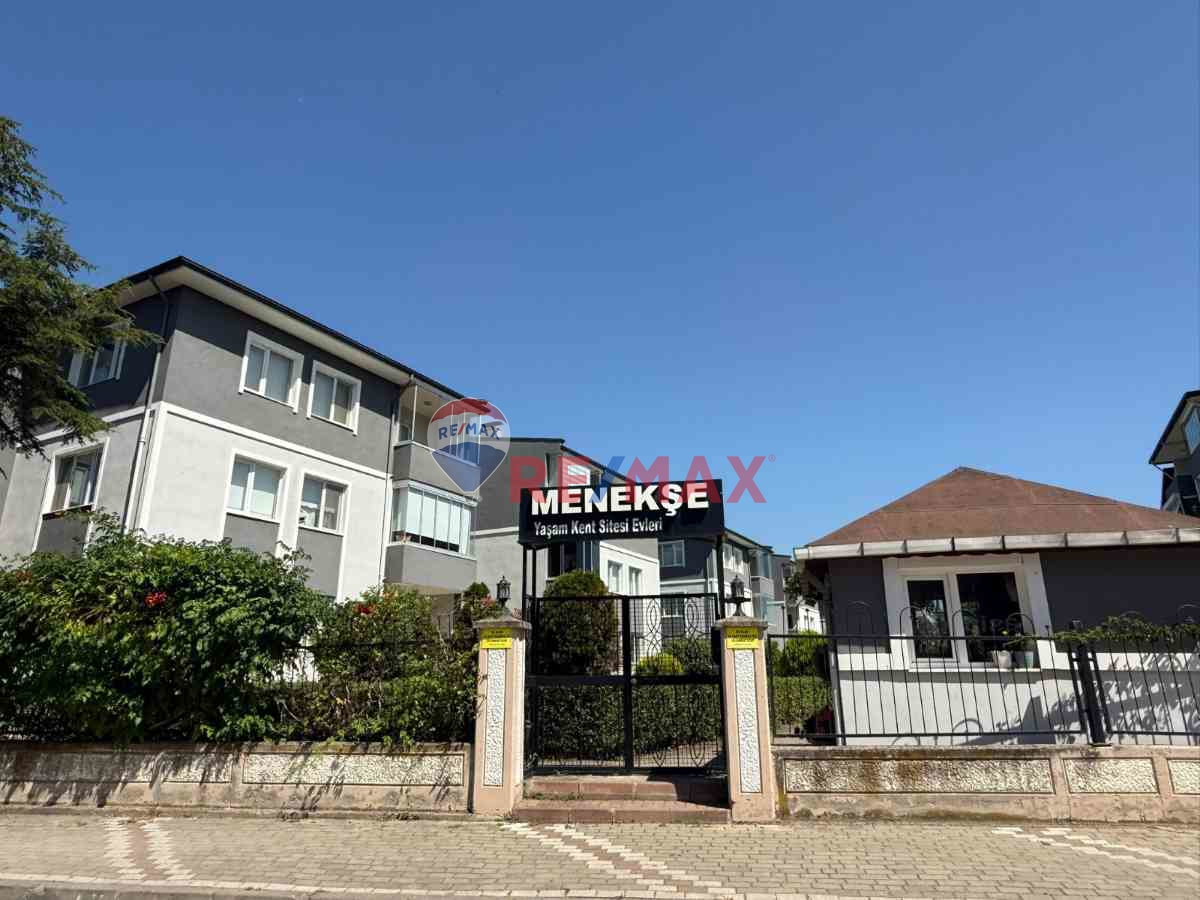 YAHYAKAPTAN MENEKŞE SİTESİNDE 3+1 KİRALIK DAİRE