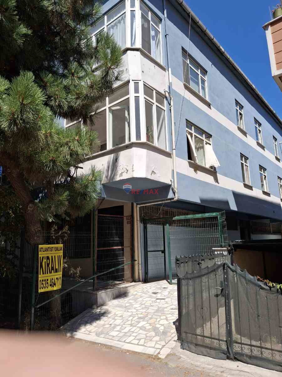 ATAŞEHİR KAYIŞDAĞI KOMPLE SATILIK BİNA