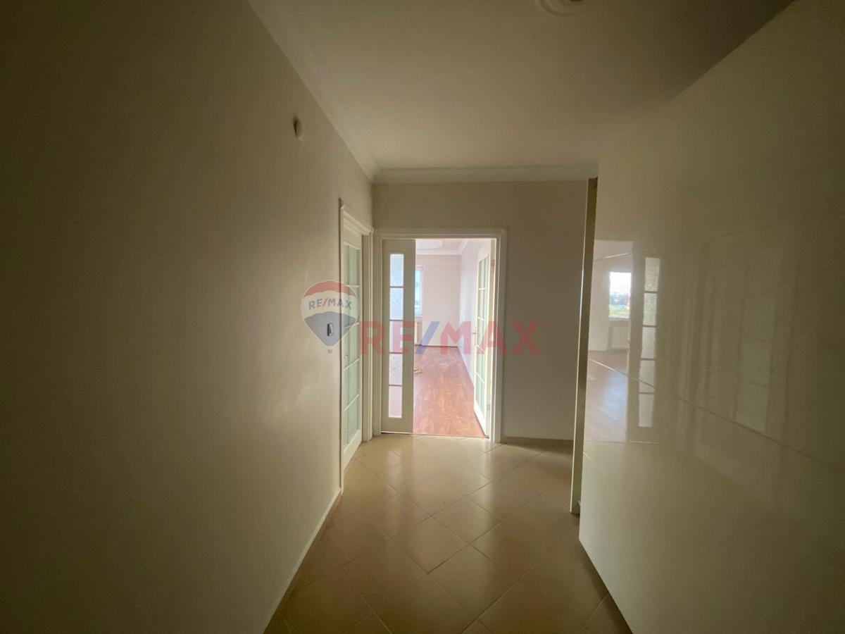 23 NİSAN MAHALLESİ 150 M2 3+1 GENİŞ  KİRALIK DAİRE 