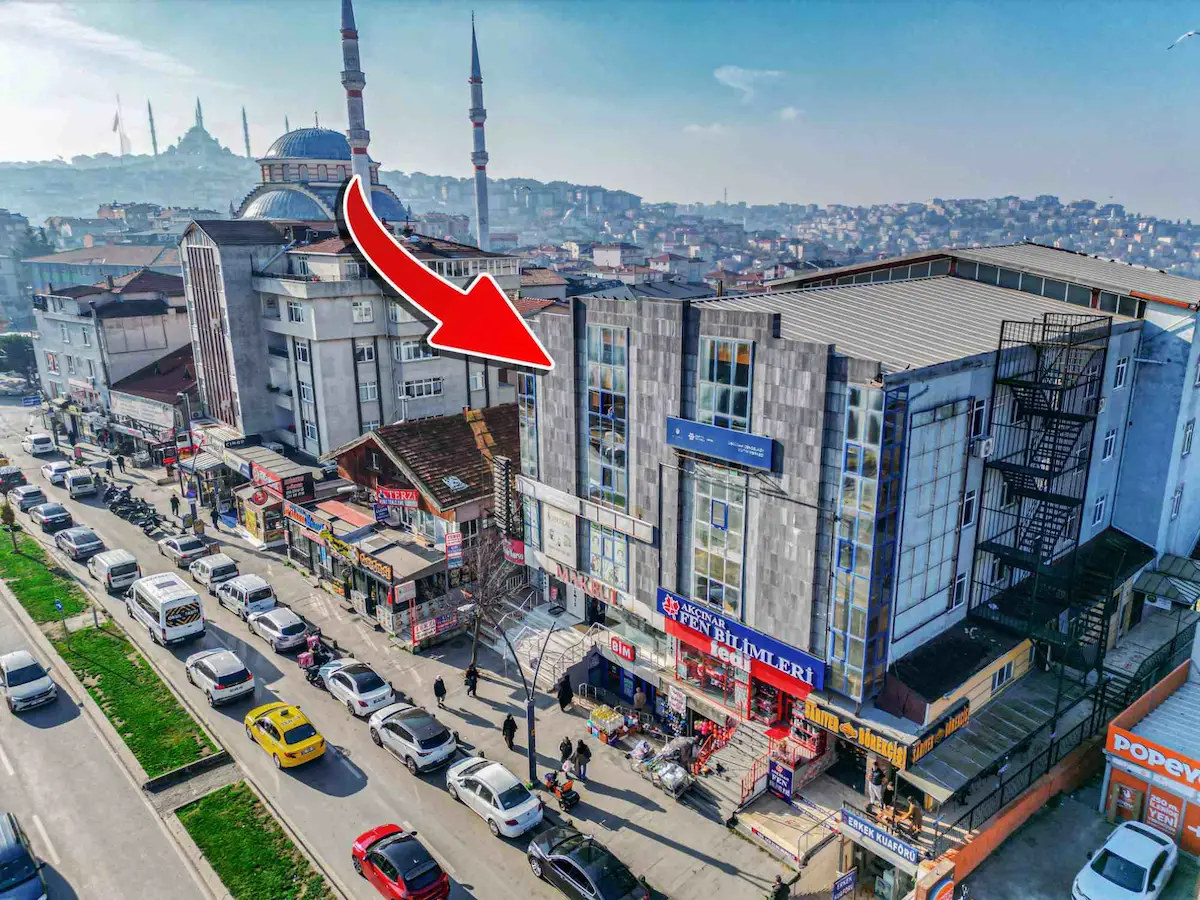 ÜSKÜDAR ÇENGELKÖY BOSNA BULVARI ÜZERI 1380M² SATILIK TICARI BINA