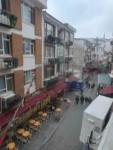 ÜSKÜDAR UNCULAR GASTRONOMI SOKAĞI SATILIK 2.5+1 DAIRE | MARMARAY METRO 3 DK