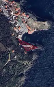 SARIYER DE BOĞAZ DA MUHTEŞEM KONUMDA SATILIK RUHSATLI ARSA