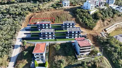 ESENKÖY'DE KAPANMAZ DENİZ MANZARALI İMARLI VİLLA ARSASI