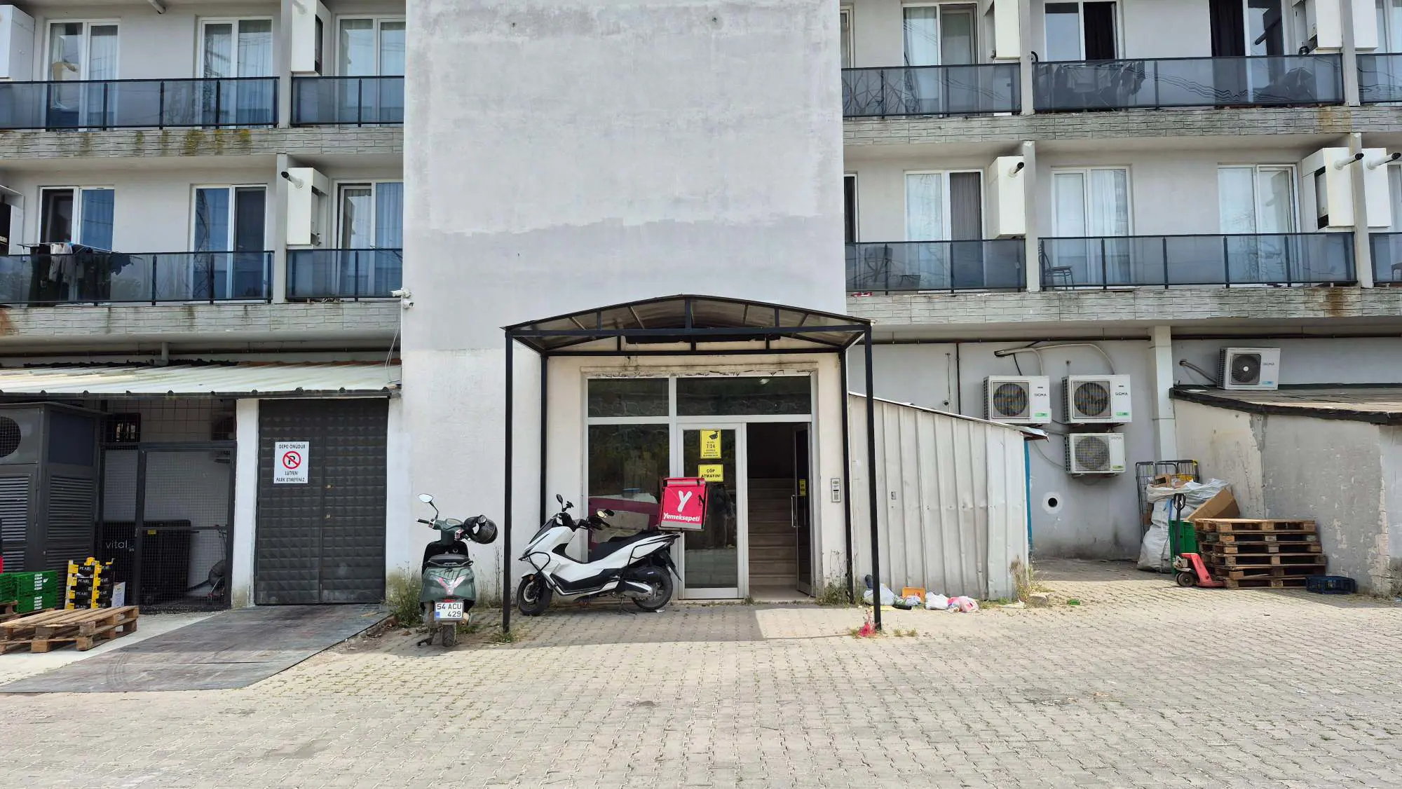 Property image 4