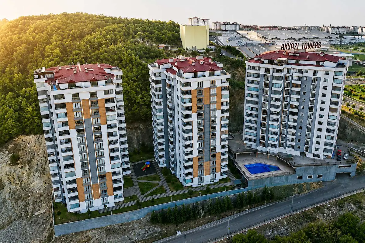 AKYAZI TOWERS'DA KUPON FİYAT!!! HAVUZLU,BAHÇE KULLANIM HAKLI 4+1