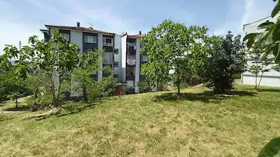 ADAPAZARI KORUCUK’TA MERKEZİ KONUMDA 3+1, 125 M², BALKONLU VE KREDİYE UYGUN DAİRE