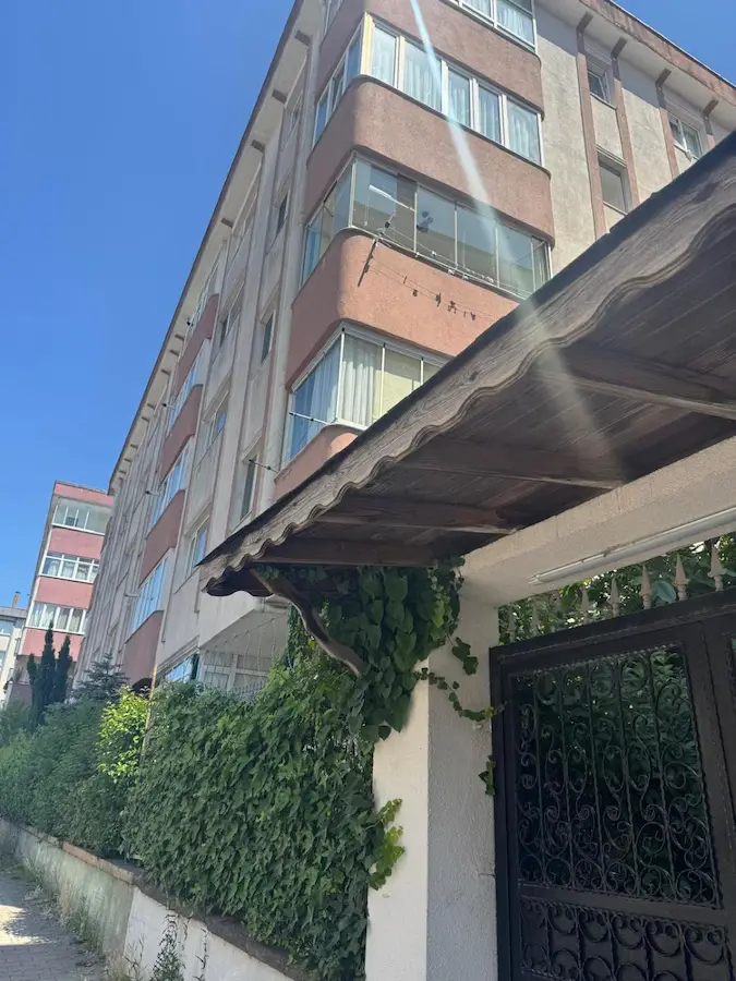 REMAX MİHRİBAN ÇETİNOĞLU ÇAMLIK YAŞAM SİTESİ SATILIK 3+1 DAİRE