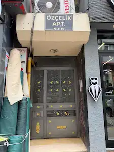 İZMIT ÇARŞI MERKEZDE 2+1 KIRALIK DAIRE