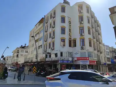 MANAVGAT MERKEZDE SATILIK ŞEHİR OTELİ