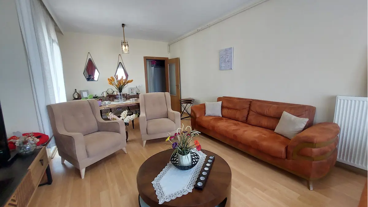 KRİSTALŞEHİR 3+1 SATILIK DAİRE 12. KAT KAPALI MUTFAK EBEVEYN BANYOSLU BALKONLU