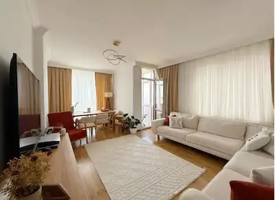 CUMHURİYET'TE BEYGAH PAZARI YANINDA KREDİYE UYGUN 3+1 DAİRE!